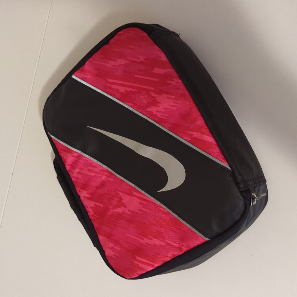 Nike lunchbox